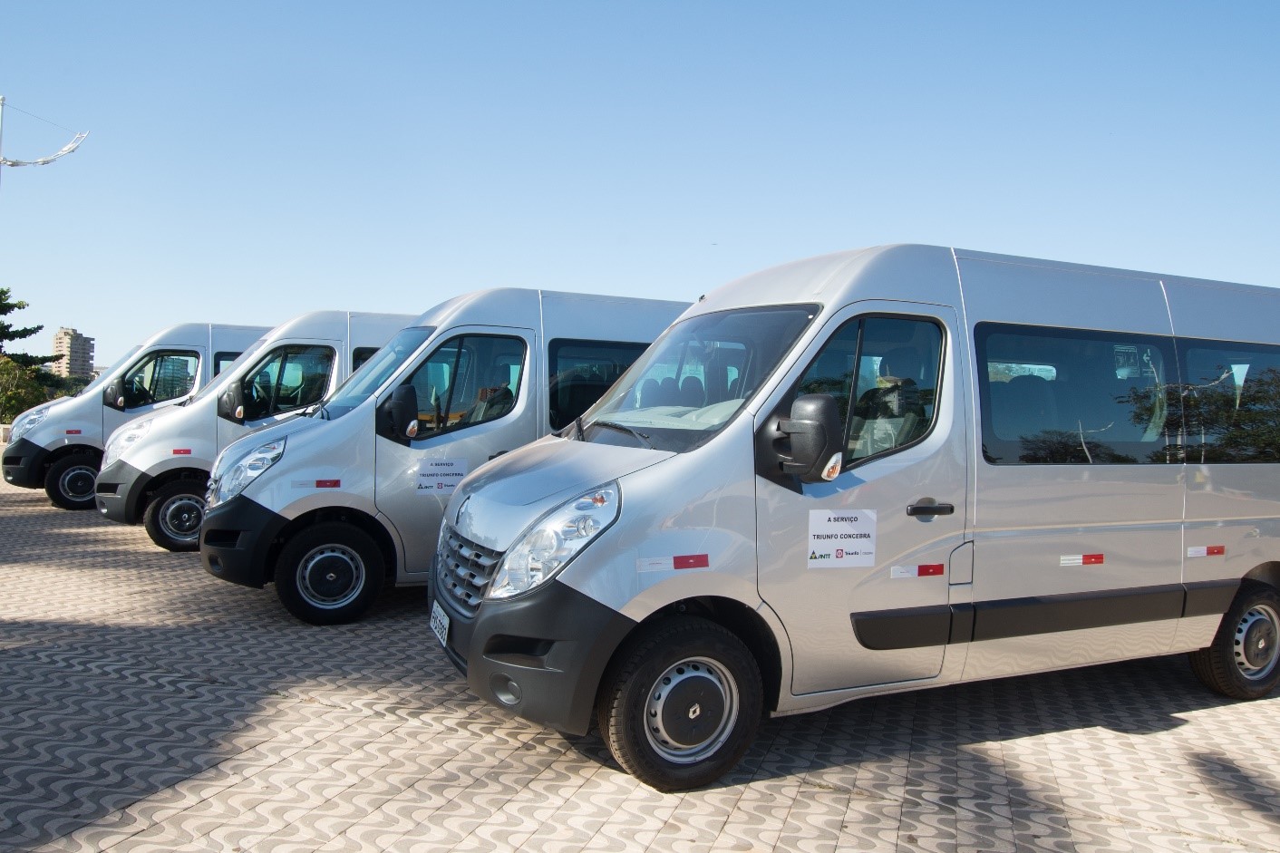 Vans Executivas FW Real